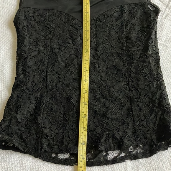 Black mesh and lace sleeveless top - Picture 10 of 10